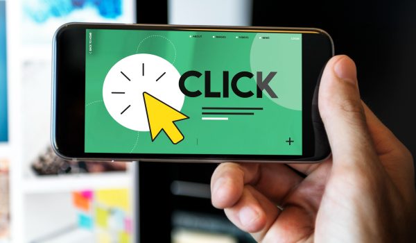 From Click to Conversion: How Smart Bidding Strategies Maximize Programmatic ROI